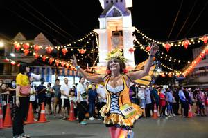 BIB: 50235
                            <button type="button" onclick="openModal(21897278)" class="btn btn-primary btn-sm float-right btn-popup" data-toggle="modal" data-target=".modal-high-quality">
                        <i class="fas fa-shopping-cart"></i> Add to Cart
                    </button>
                                            <button type="button" onclick="isThisMe(21897278, true)" class="btn btn-success btn-sm float-right btn-popup btn-isme hidden" data-toggle="tooltip" data-placement="bottom" title="นี่คือรูปของคุณใช่ไหม คลิกที่นี่เพื่อเอาเข้าอัลบั้ม">
                        <i class="fas fa-plus"></i> Add to album
                    </button>
                    <button type="button" onclick="isThisMe(21897278, false)" class="btn btn-warning btn-sm float-right btn-popup btn-isnotme hidden">
                        <i class="fas fa-ban"></i> Remove from album
                    </button>